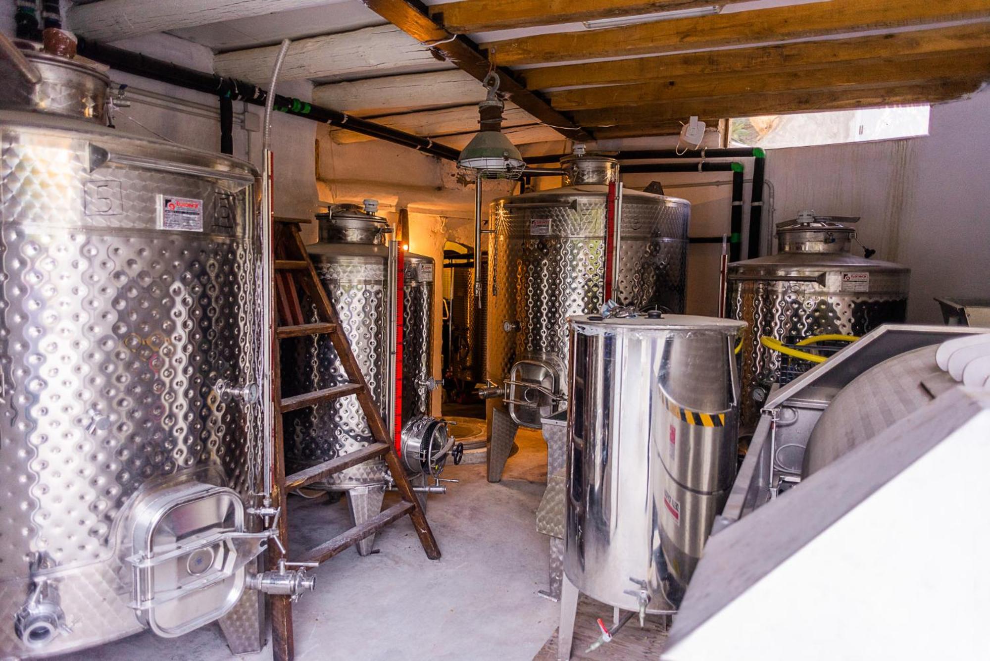 Kostantakis Winery Estate Guest House Pollonia Luaran gambar